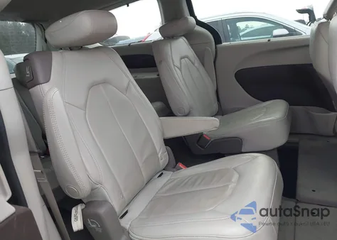 2020 Chrysler Pacifica Touring L z USA, uszkodzony, nr VIN 2C4RC1BGXLR121305